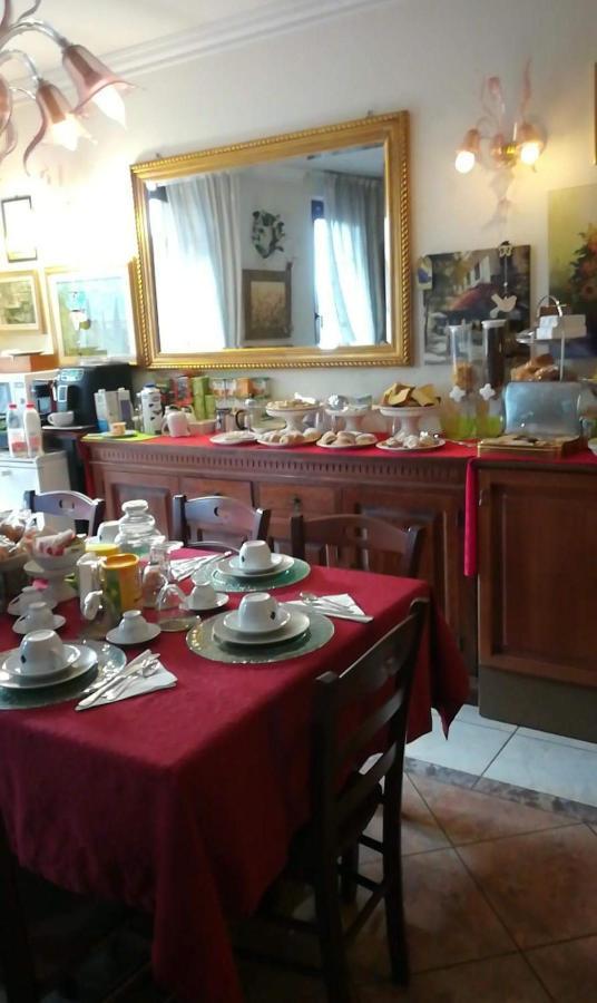 بريمبيت B&B L'Isola Di Casa المظهر الخارجي الصورة