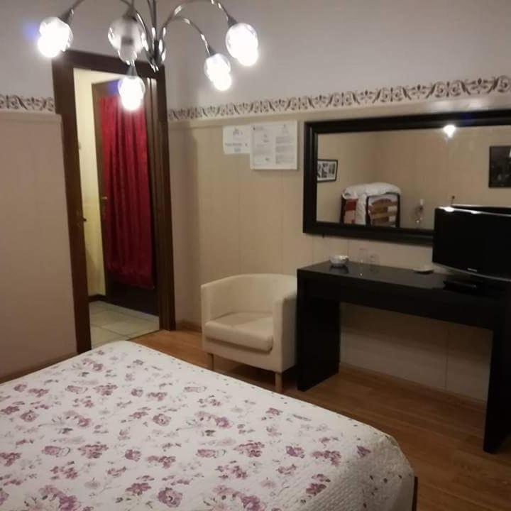 بريمبيت B&B L'Isola Di Casa المظهر الخارجي الصورة